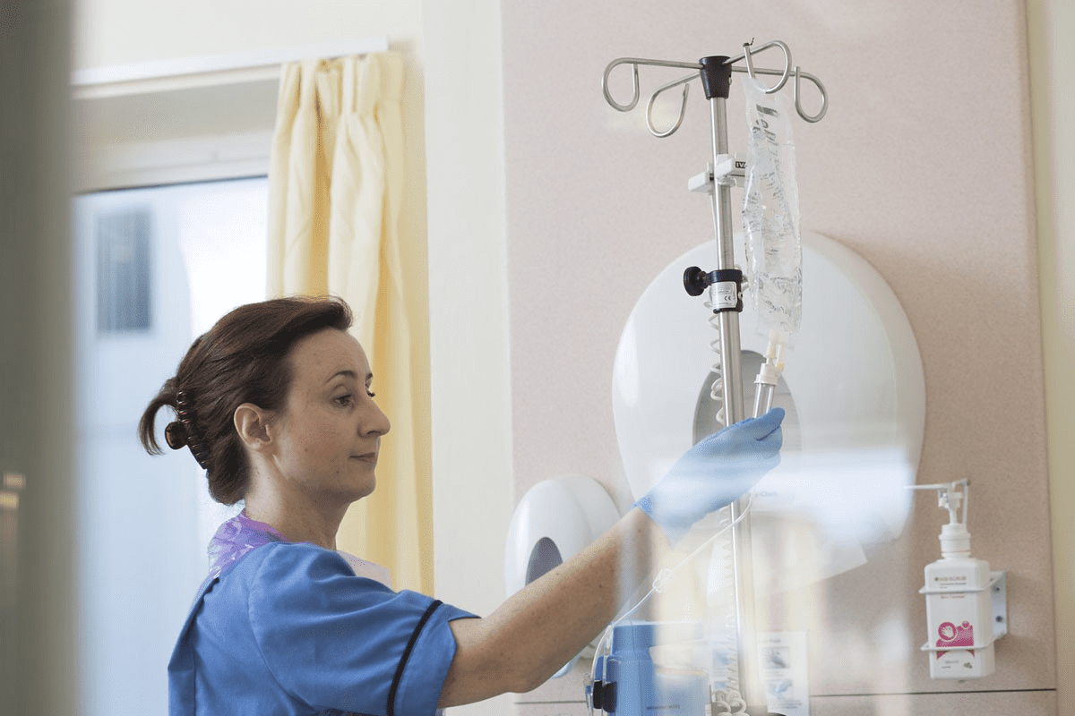 Chemotherapy Precautions for Family Members At Home: Guide