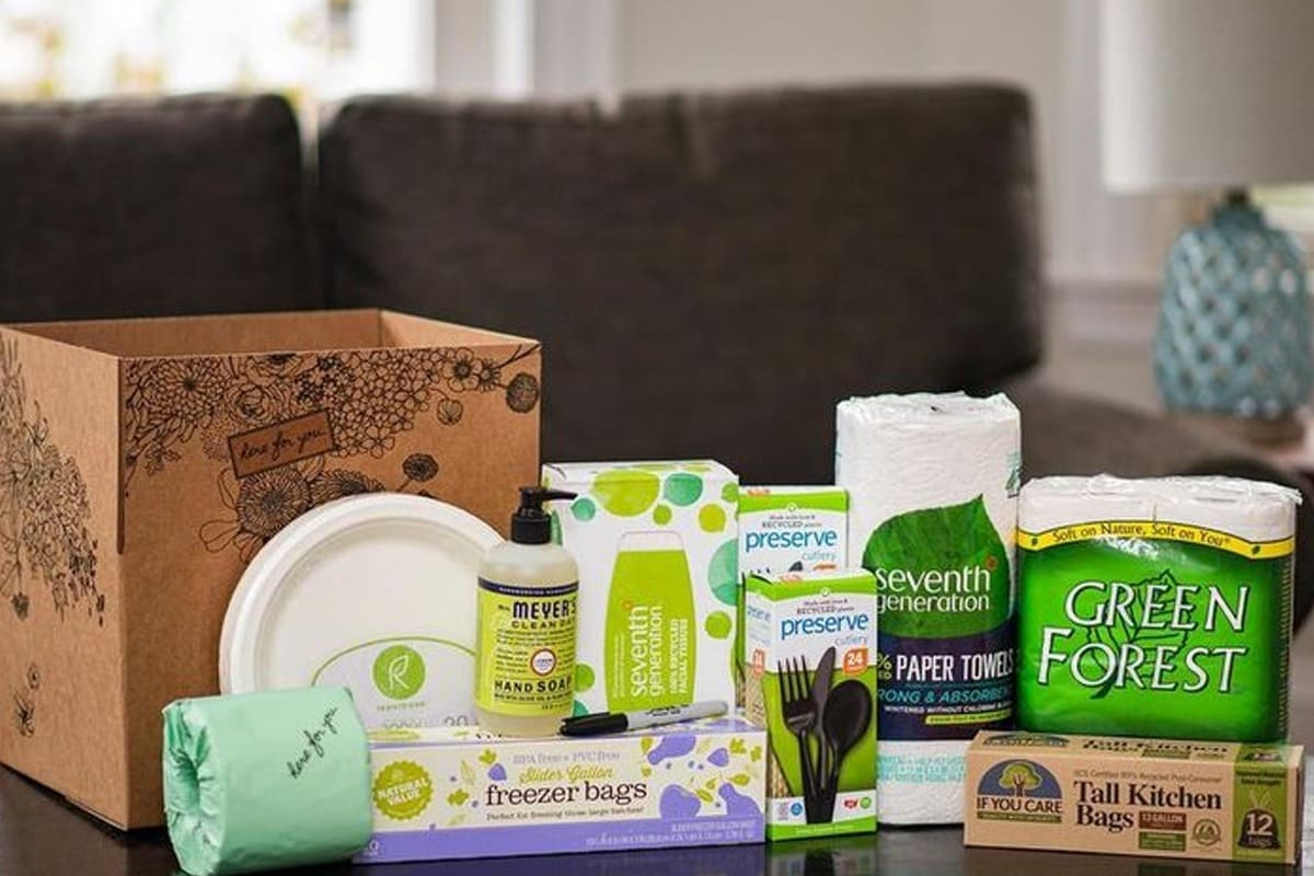 Alternative Gifts Instead of Flowers: Best Ideas