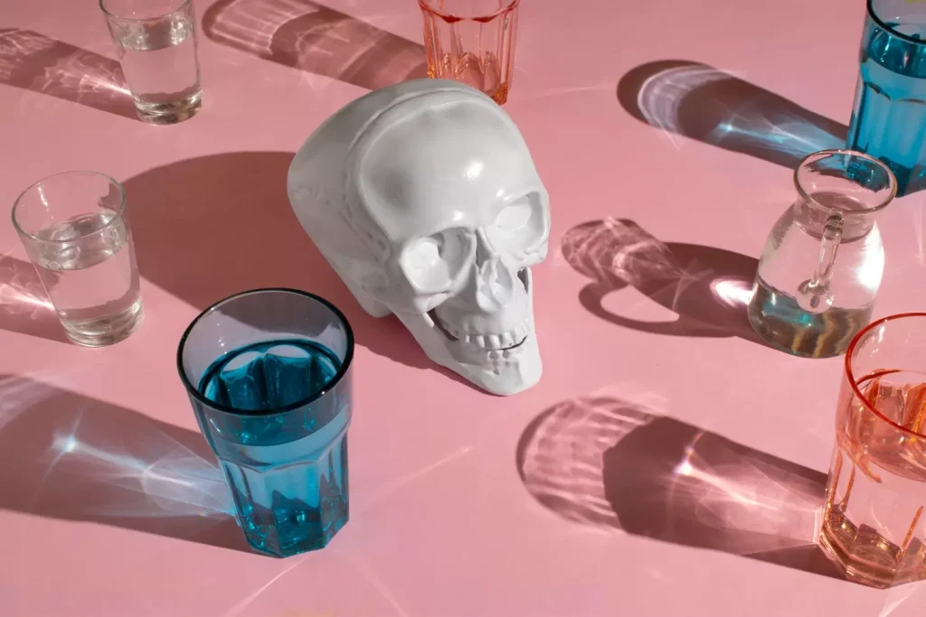 A comprehensive display of various bone graft types, captured with a clear, high-resolution lens. In the foreground, showcased against a clean, neutral background, are diverse bone grafts: autograft, allograft, xenograft, and synthetic options. Gentle, natural lighting highlights the intricate textures and structures of each graft material, allowing viewers to clearly distinguish their unique characteristics. The composition emphasizes the clinical nature of the subject, conveying a sense of medical expertise and precision. This visually compelling illustration provides a detailed, informative overview of the different bone graft solutions available for medical applications. A comprehensive display of various bone graft types, captured with a clear, high-resolution lens. In the foreground, showcased against a clean, neutral background, are diverse bone grafts: autograft, allograft, xenograft, and synthetic options. Gentle, natural lighting highlights the intricate textures and structures of each graft material, allowing viewers to clearly distinguish their unique characteristics. The composition emphasizes the clinical nature of the subject, conveying a sense of medical expertise and precision. This visually compelling illustration provides a detailed, informative overview of the different bone graft solutions available for medical applications.