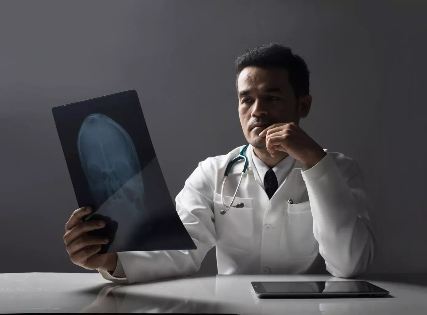 7 Major Brain Tumor Risk Factors: Genetic, Environmental, and Lifestyle Insights 1 7 Major Brain Tumor Risk Factors: Genetic, Environmental, and Lifestyle Insights