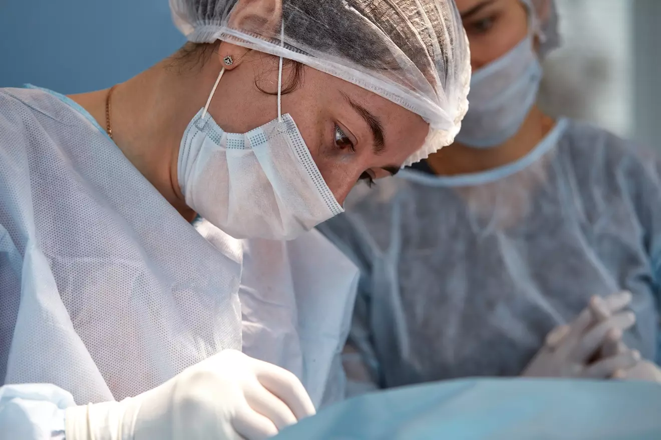 can gynecologist perform surgery