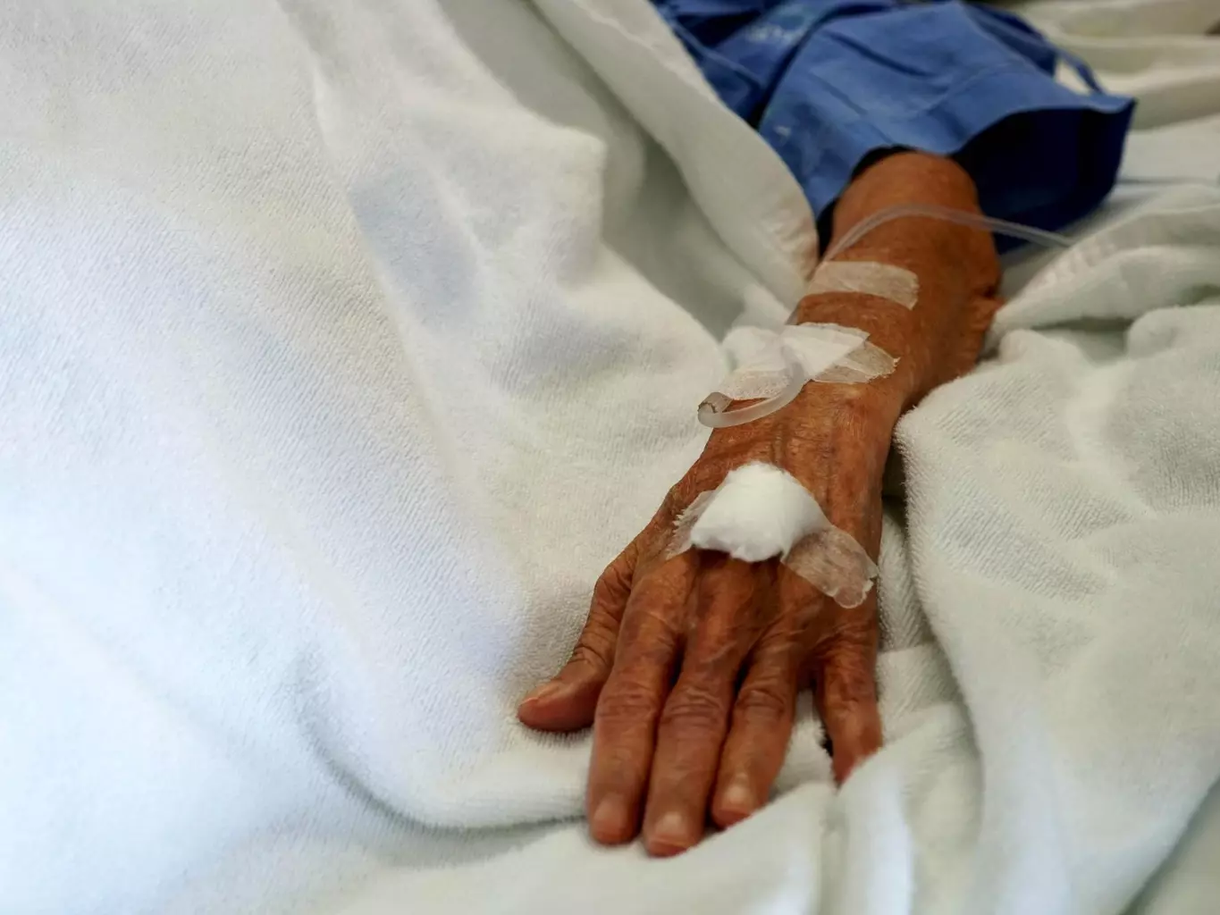 can leukemia be cured with bone marrow transplant