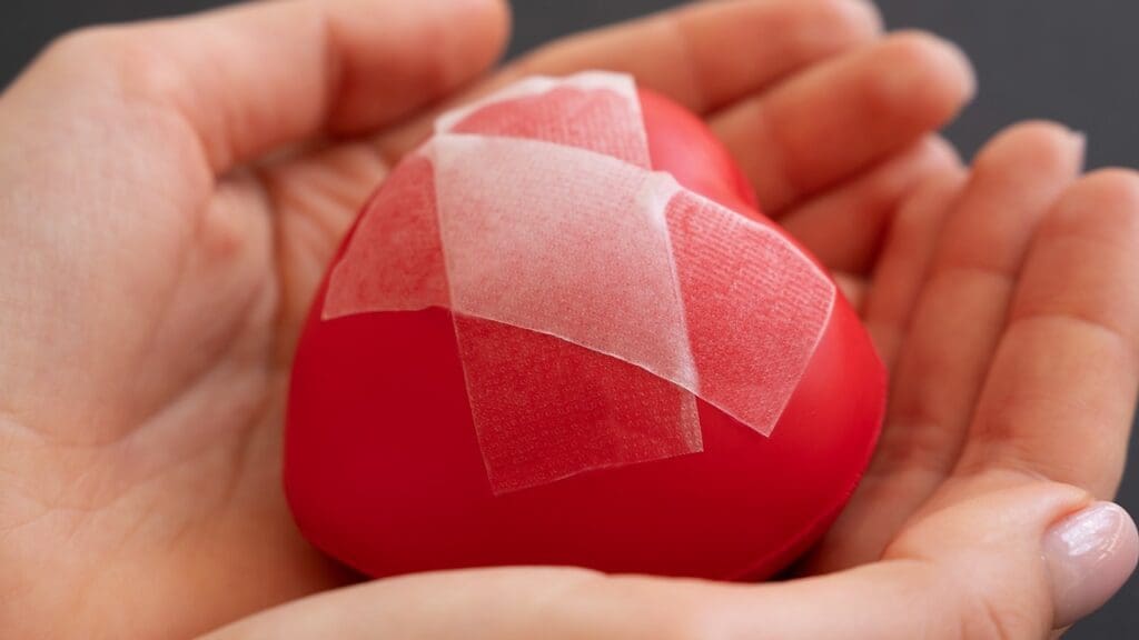 heart valve replacement scar healing