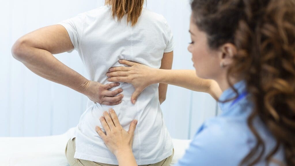 herniated disc causes and symptoms