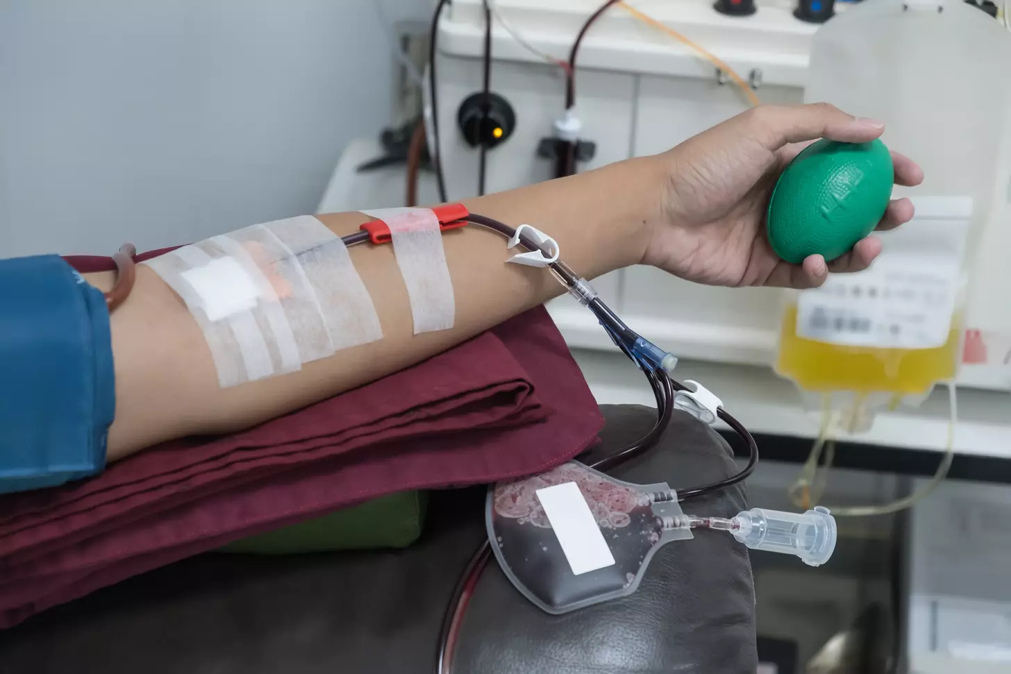 how is blood cancer diagnosed