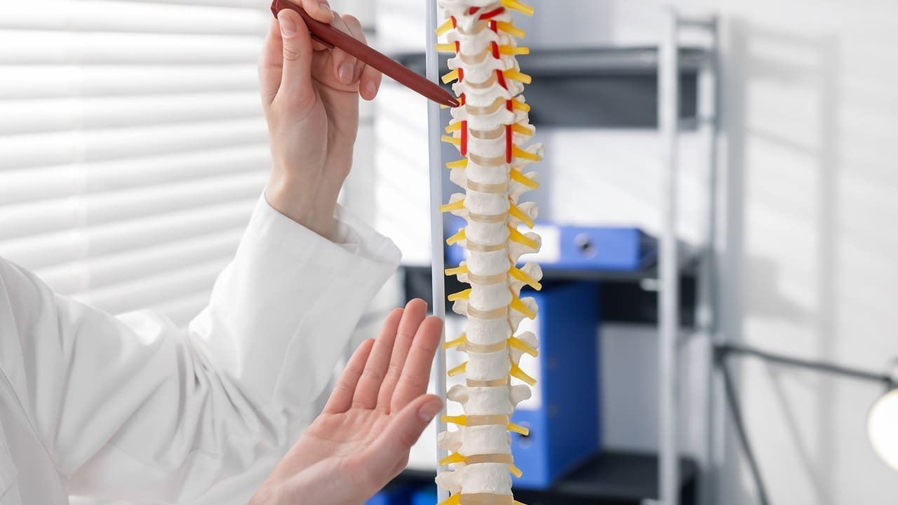 how long does a spinal cage last
