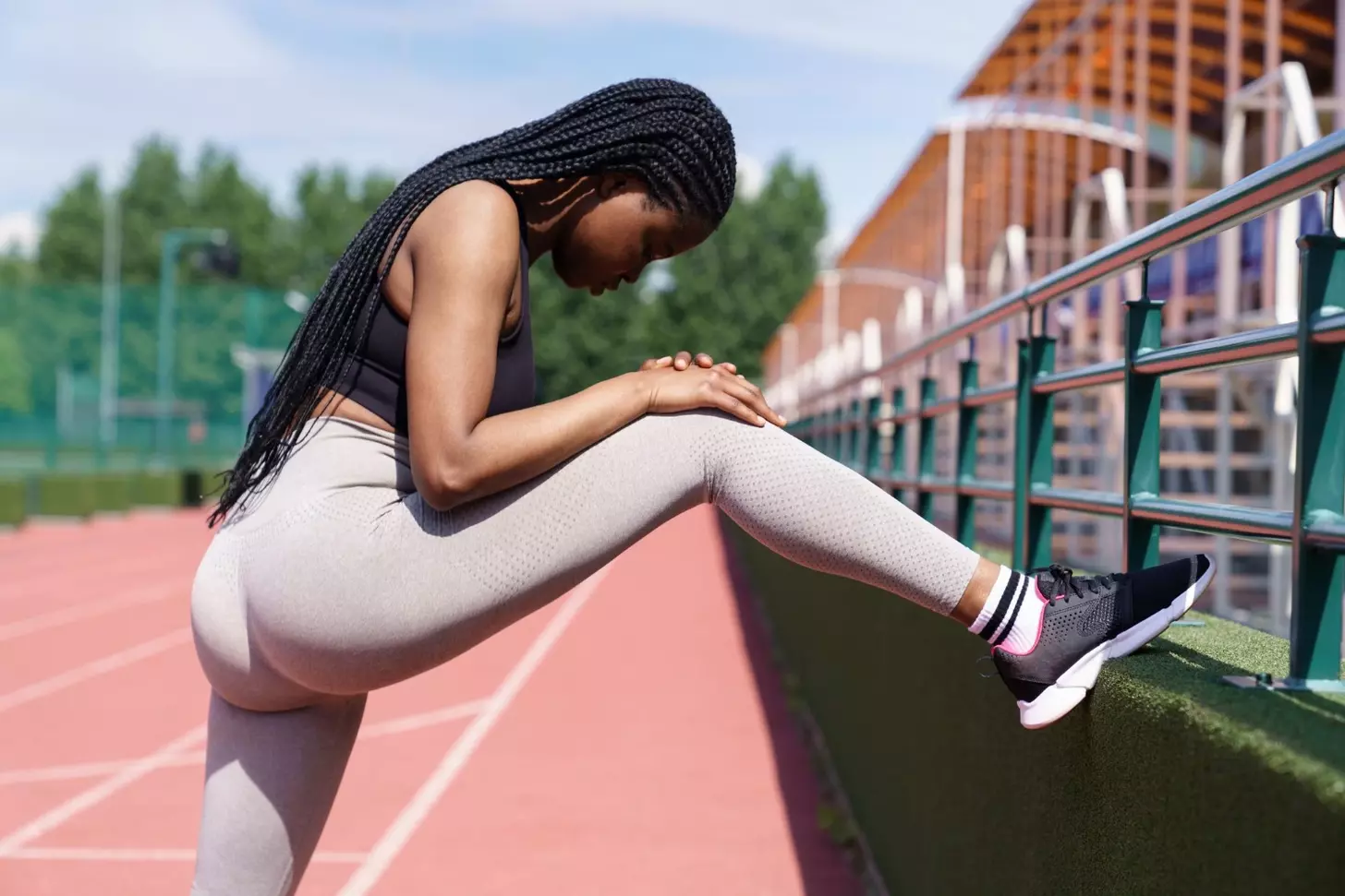 how many knee replacements can you have