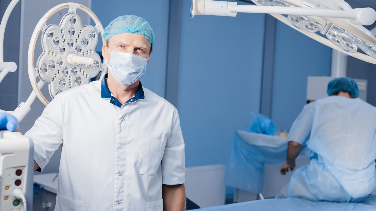 how many robotic surgeries are performed each year