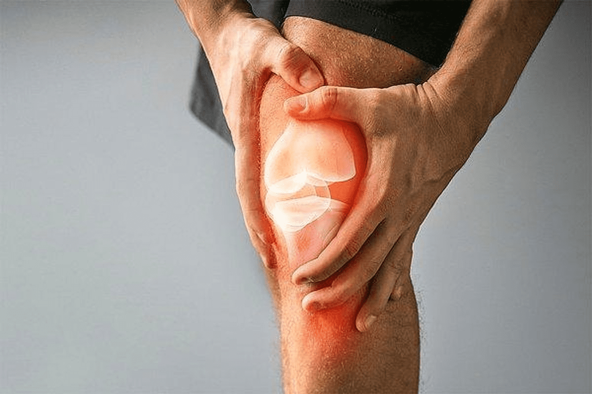 Pain in Back of Knee: 4 Common Causes You Should Know