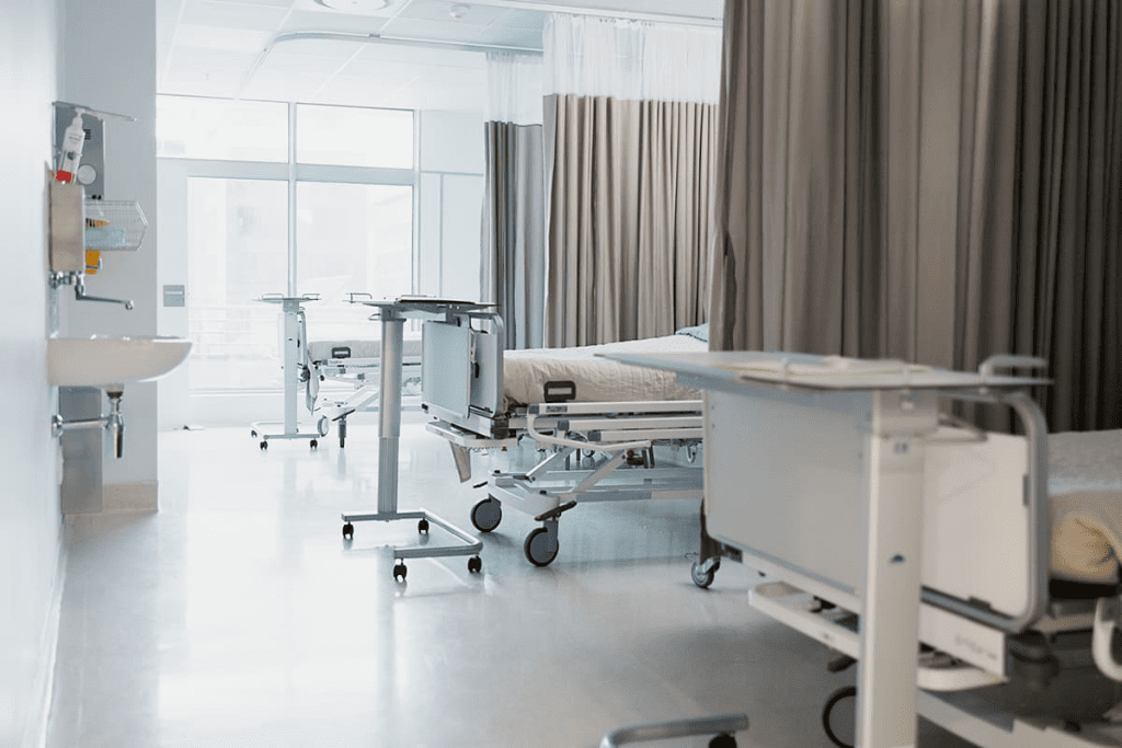 Assessing the Lithotripsy Safety in Children 3 Assessing the Lithotripsy Safety in Children