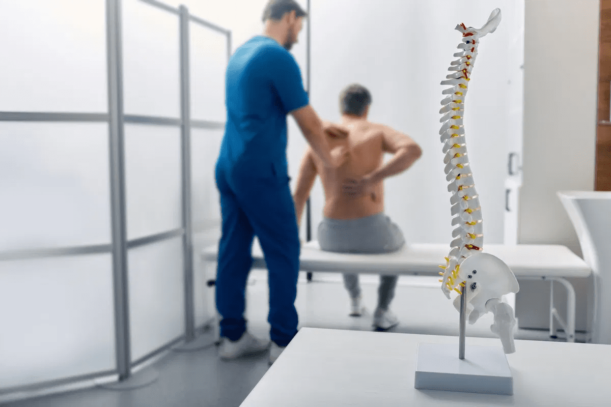 Spinal Bone Fracture Treatment: 7 Key Strategies