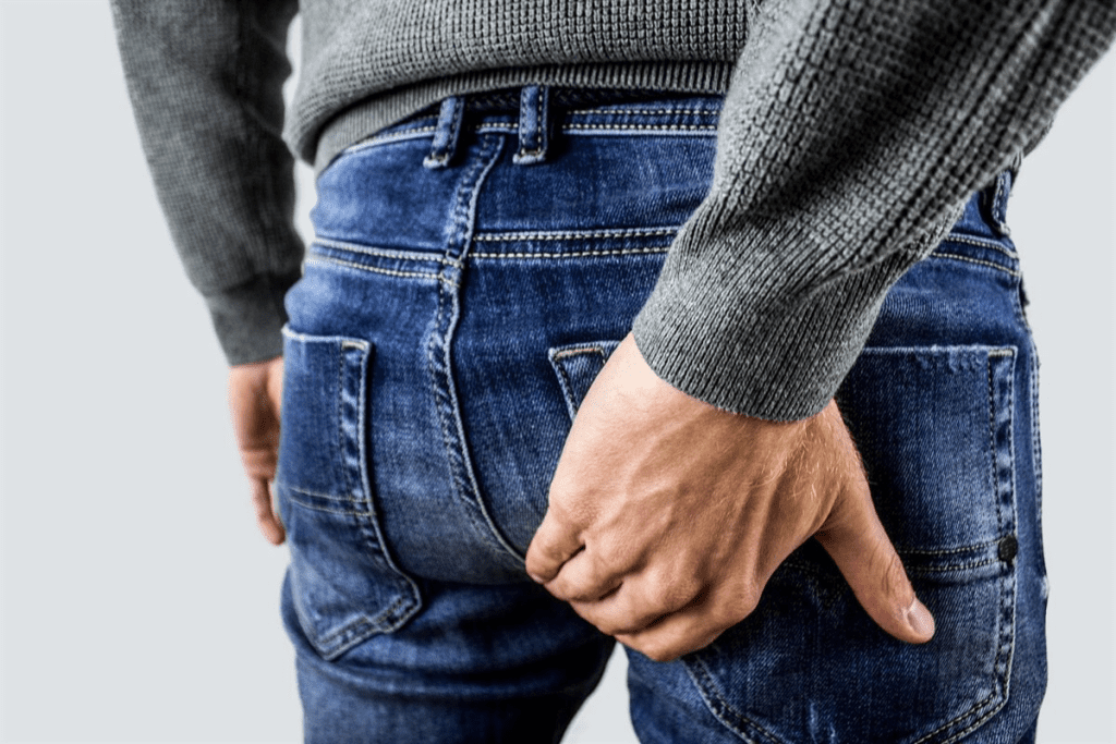 Identifying Early Peyronie's Disease Symptoms: What to Look For 3 Identifying Early Peyronie's Disease Symptoms: What to Look For