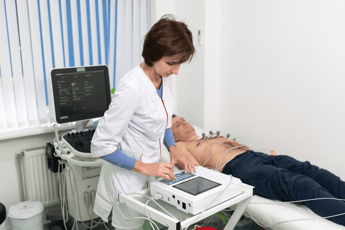 Atrial Tachycardia ECG: 7 Key Features