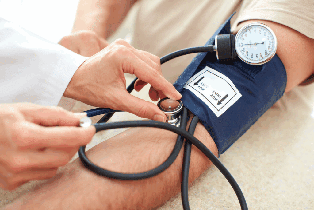 Does Coronary Artery Disease Cause Hypertension? 2 Does Coronary Artery Disease Cause Hypertension?