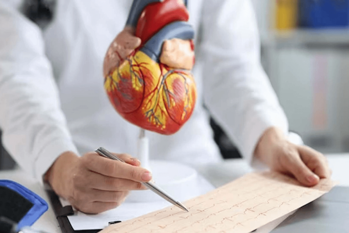What Is the Cause of Cardiomegaly? Explained