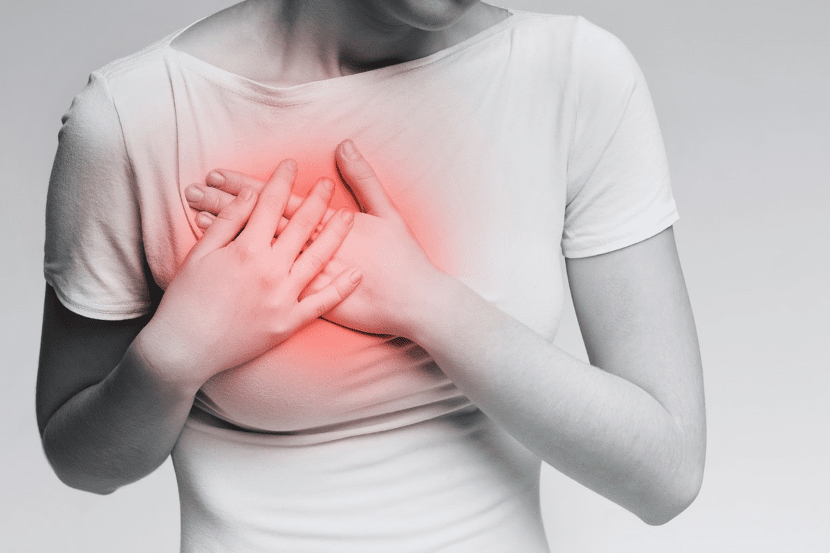 Chest Pain Headache: Causes and When to Worry