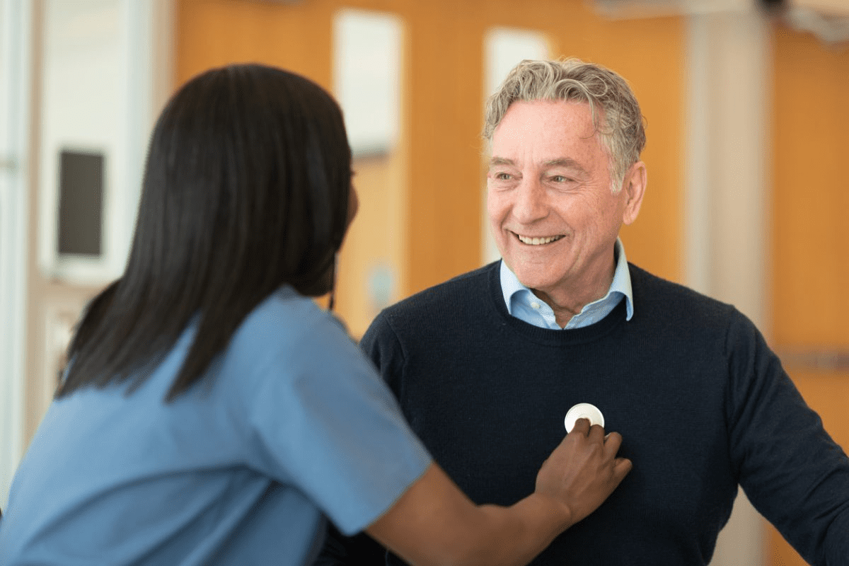 Chest Pain and Tightness After Eating: Causes