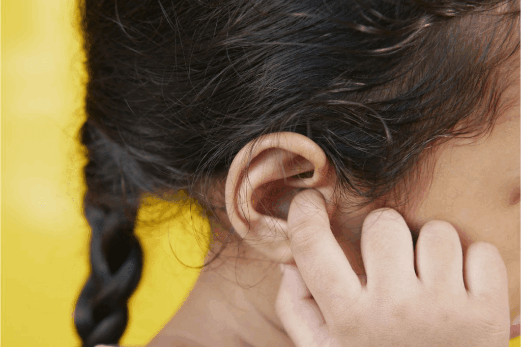 How to Relieve Ear Pain from Allergies 1 How to Relieve Ear Pain from Allergies