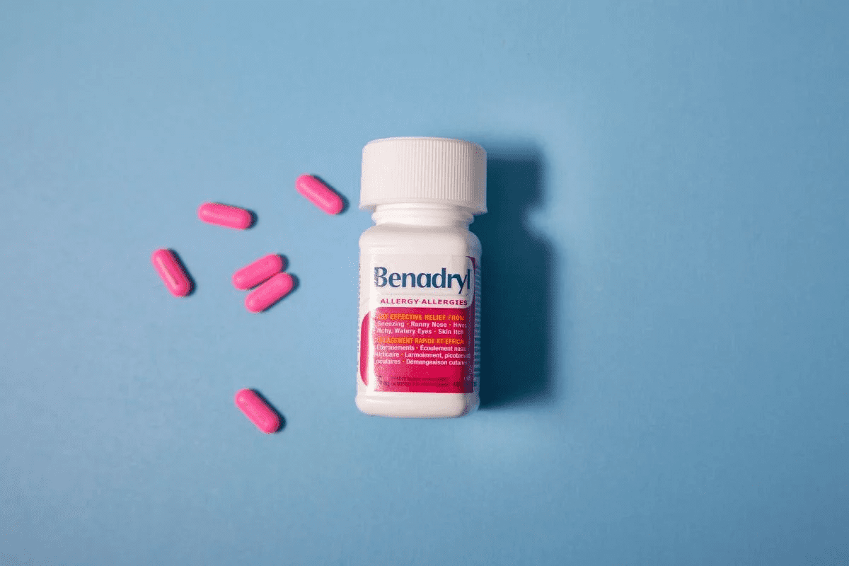 Benadryl for Sore Throat: Does It Work?