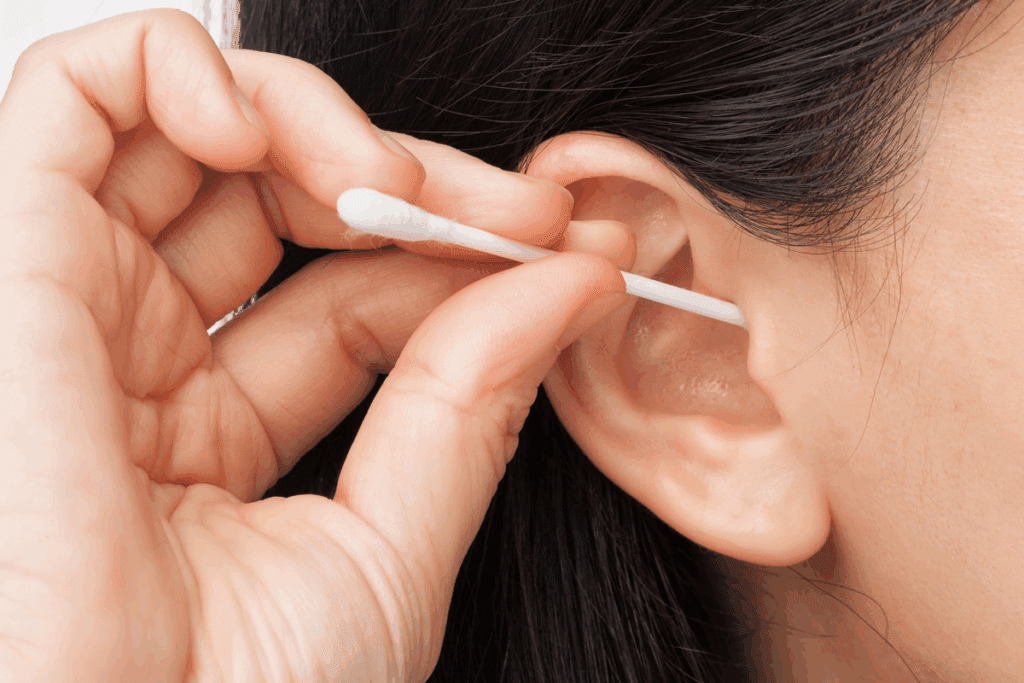 Ear Warm: Causes and How to Cool Down 2 Ear Warm: Causes and How to Cool Down