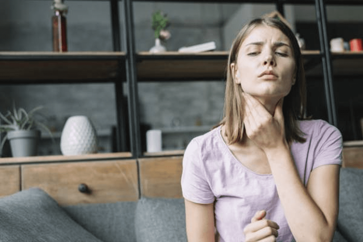 Viral vs Bacterial Sore Throat: How to Tell