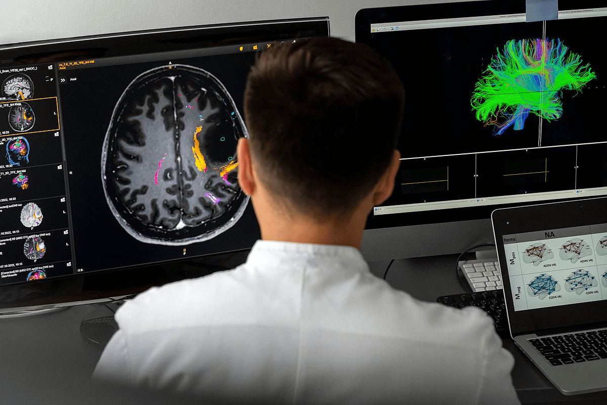 First Signs Brain Tumor to Notice