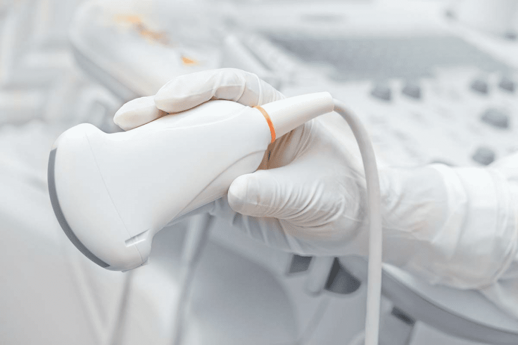 Don't Drink the Water: Negative Ultrasound Effect 2 Don't Drink the Water: Negative Ultrasound Effect