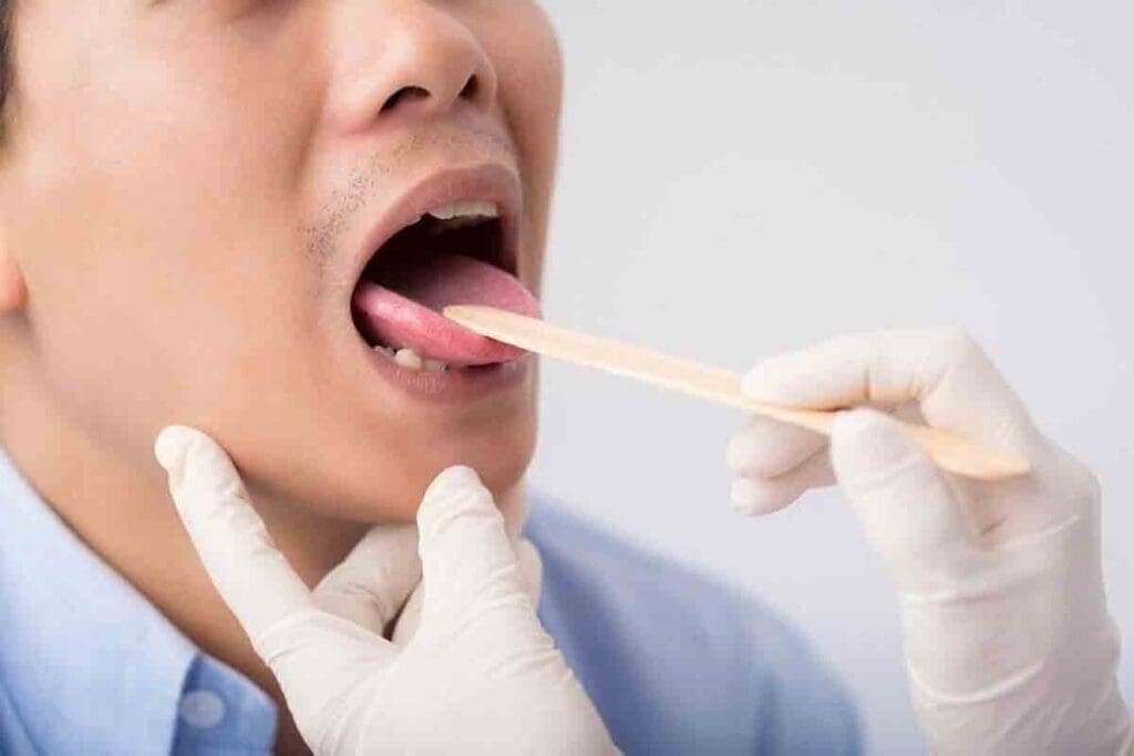 7 Signs of Low Iron Tongue (Anemia Tongue Symptoms Explained)