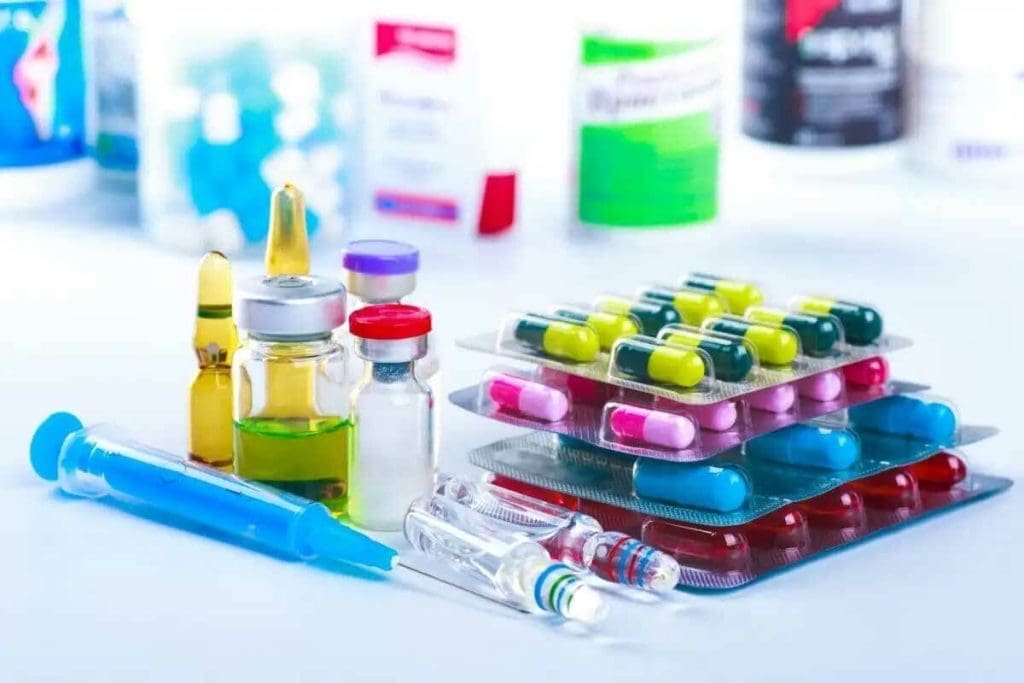 Cancer Drugs List 2025: 40+ Medications 1 Cancer Drugs List 2025: 40+ Medications