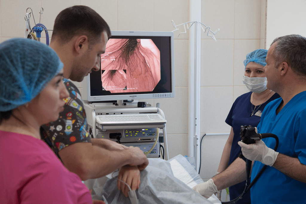 Colonoscopy Ovarian Cancer Detection: False?