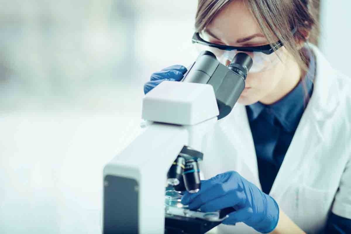 What Laboratory Finding Is Usually Found In Aplastic Anemia: Key Answer