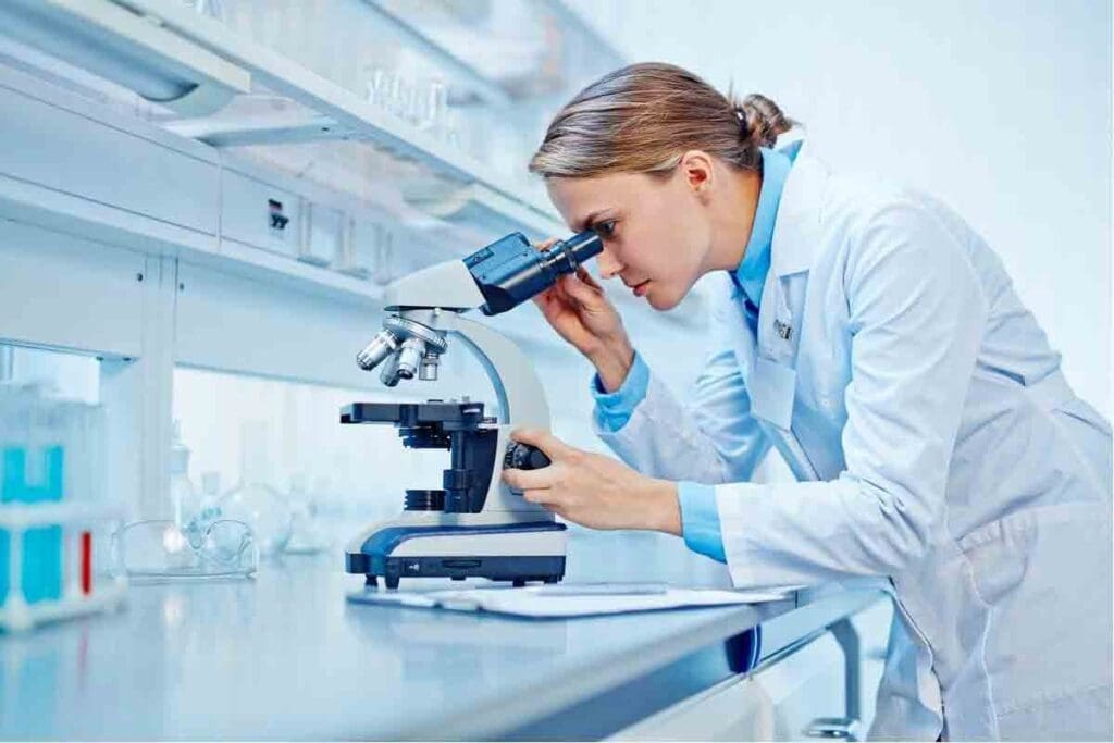 What Laboratory Finding Is Usually Found In Aplastic Anemia: Key Answer