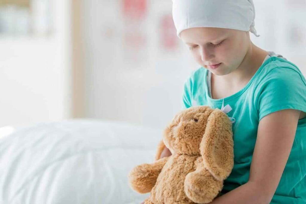 Signs of Cancer in Teens: 12 Early Symptoms to Know 1 Signs of Cancer in Teens: 12 Early Symptoms to Know