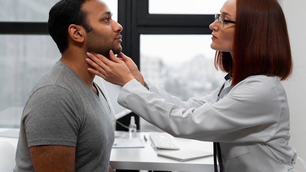 Neck Aneurysm Symptoms: 7 Key Signs of Carotid Artery Aneurysm 2 image 7238 LIV Hospital