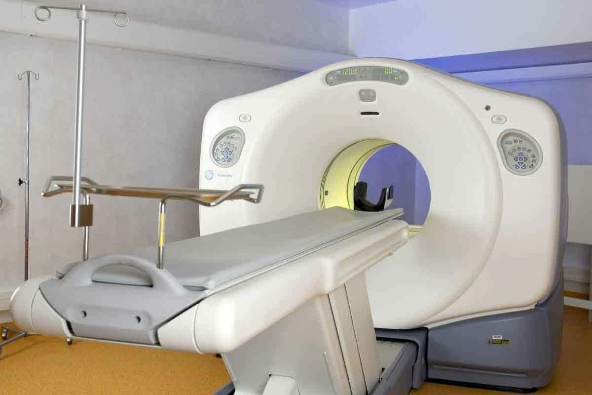 MRI vs PET: 7 Essential Differences for Cancer Diagnosis