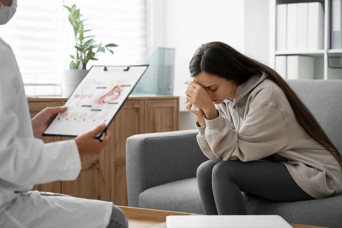 Falcemia in English: Causes & Symptoms