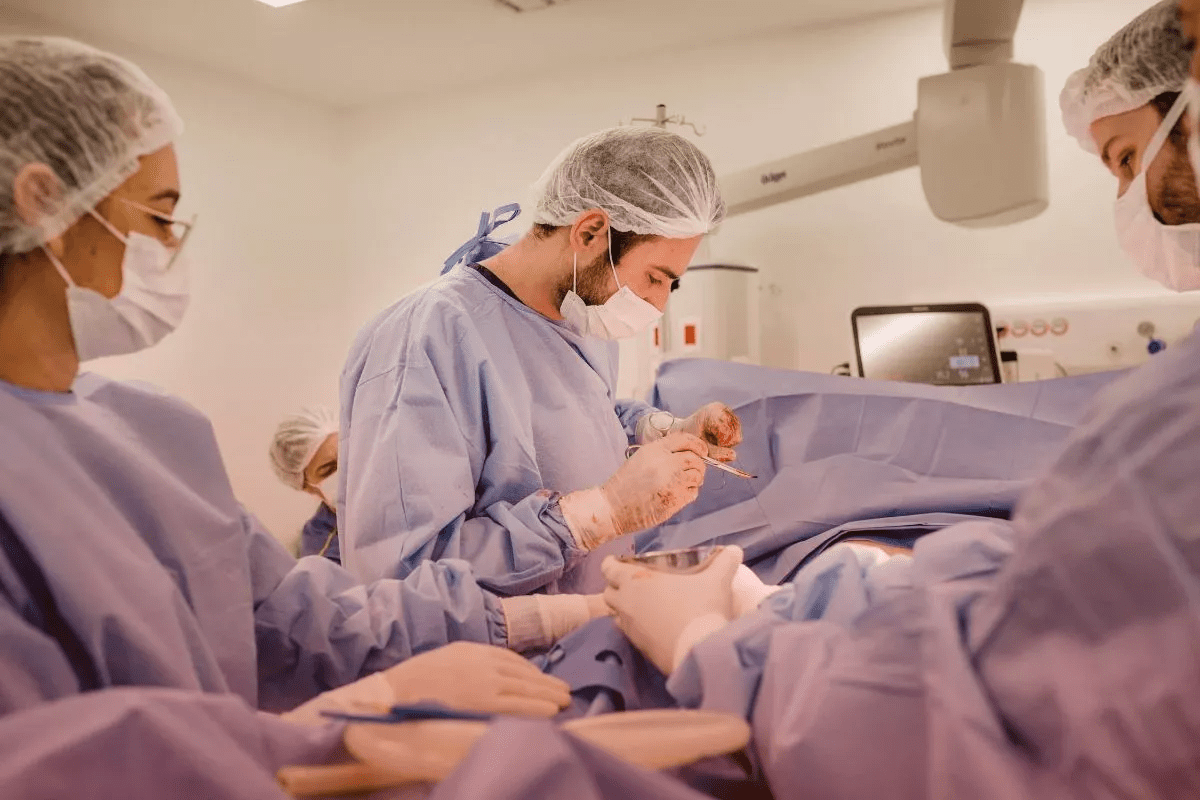 Laparoendoscopic Surgeons: What are the Top 3 Riskiest Surgeries?