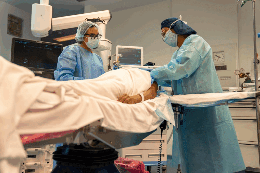 Will Robots Replace Surgeons? The Worrying Future of Medicine 2 Will Robots Replace Surgeons? The Worrying Future of Medicine