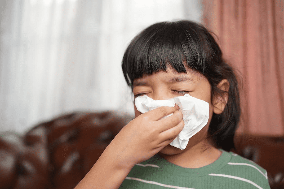 Rhinosinusitis Contagious: How It Spreads 1 Rhinosinusitis Contagious: How It Spreads