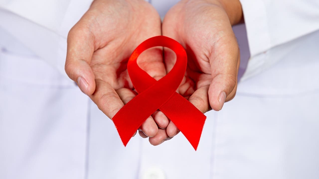 is acute myeloid leukemia curable