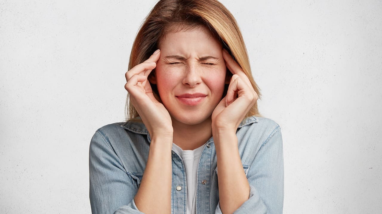 what does brain swelling feel like