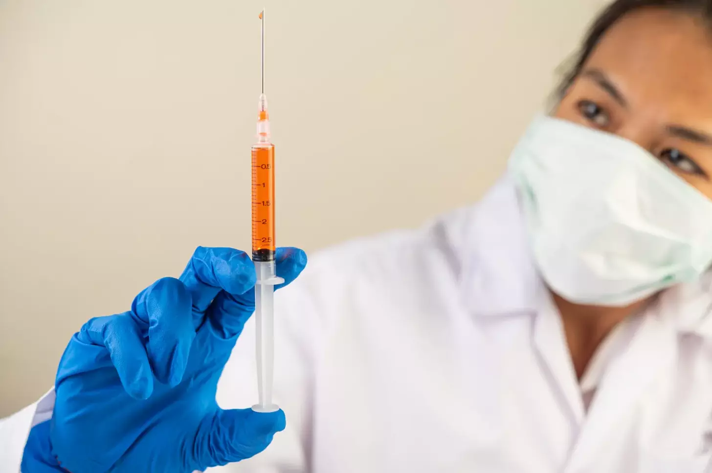 what needle is used for treatment such as chemotherapy