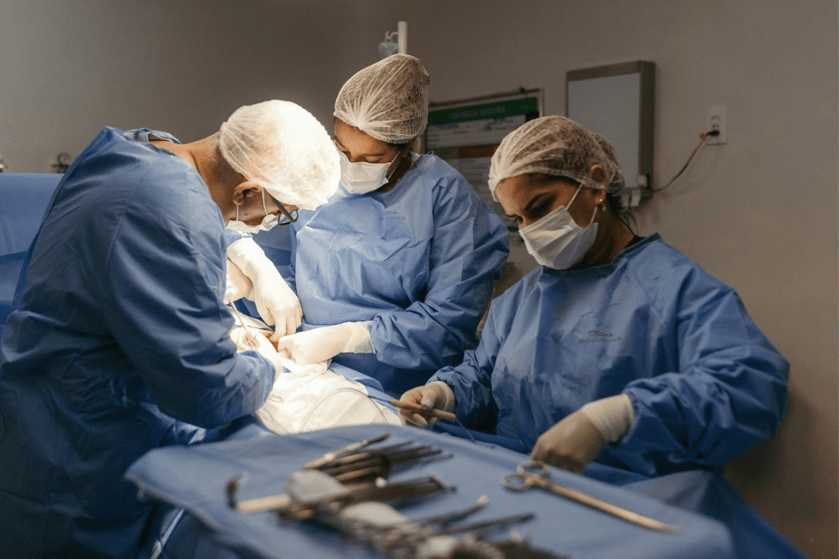 Showering After Gallbladder Surgery: Step-by-Step